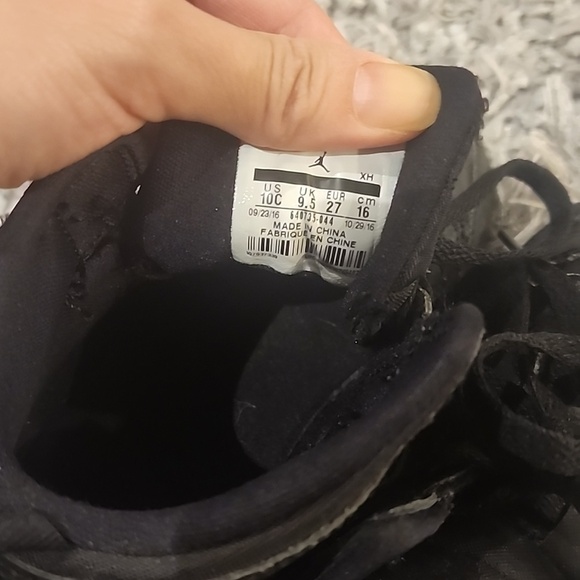 Kids Nike Jordan mid airforce. - Picture 5 of 6